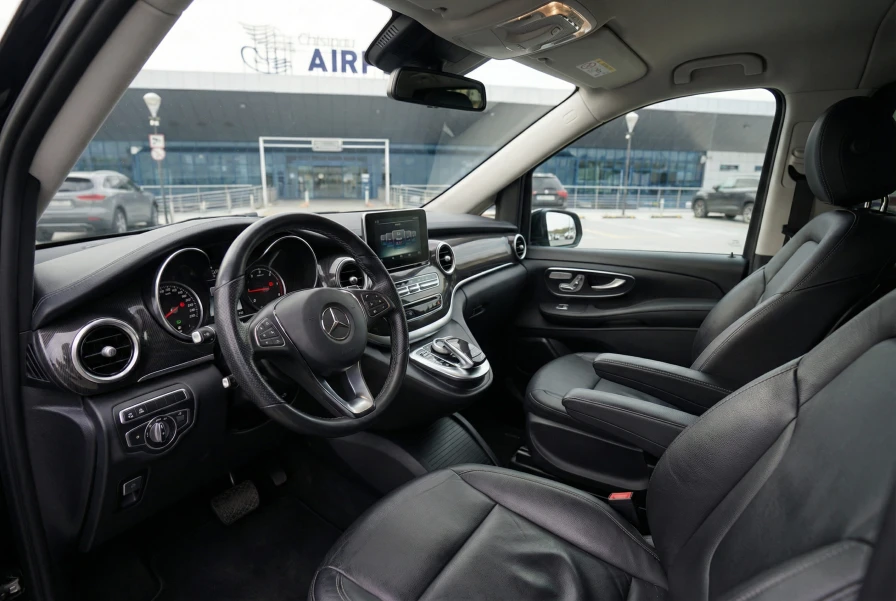 Mercedes V-Class Black