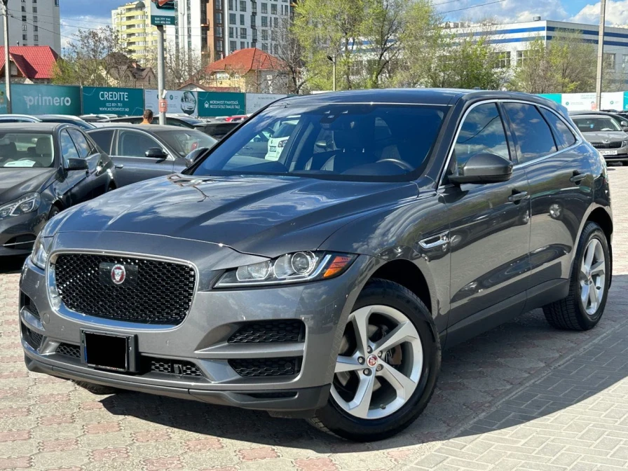 Jaguar F-Pace, 2017