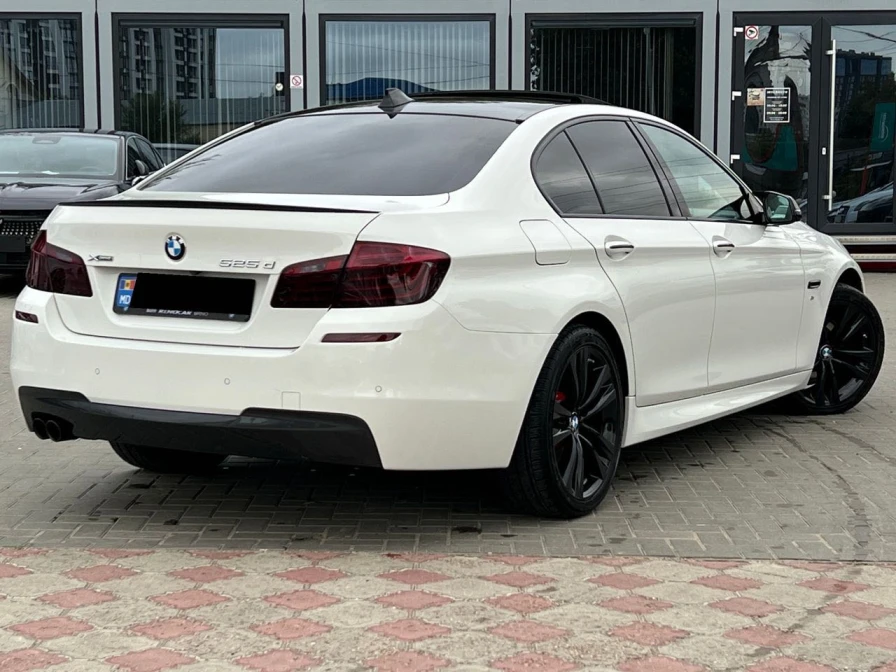 BMW Seria 5 F, 2015