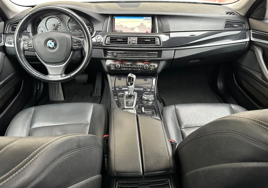 BMW Seria 5 F