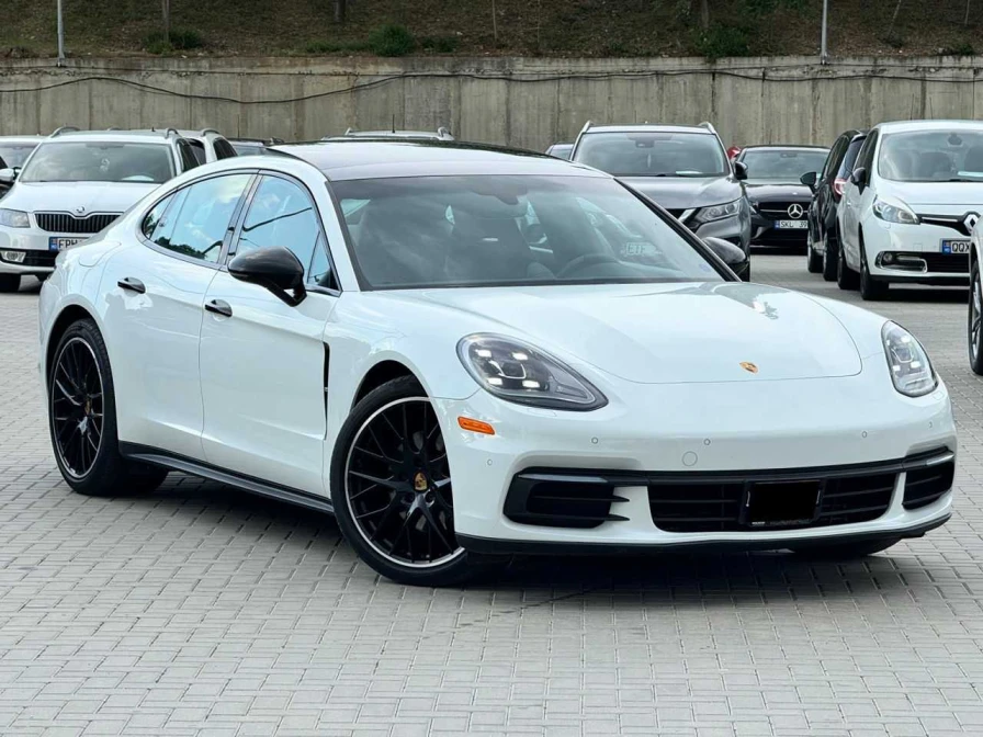 Porsche Panamera, 2019