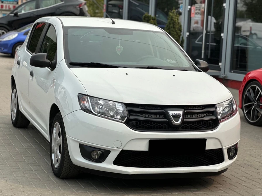 Dacia Sandero 2016, 2016