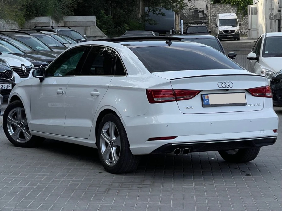 Audi A3 2017, 2017