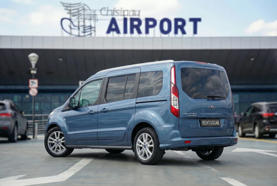 Ford Tourneo Connect 7 locuri