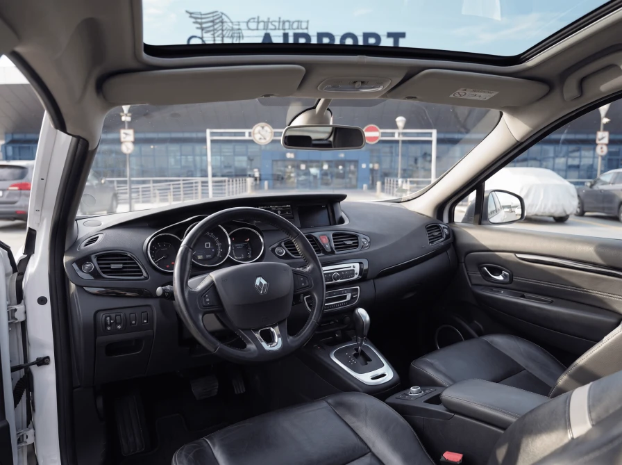 Renault Scenic 2015